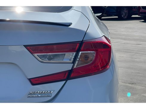 Certified 2021 Honda Accord Sport Special Edition image 45