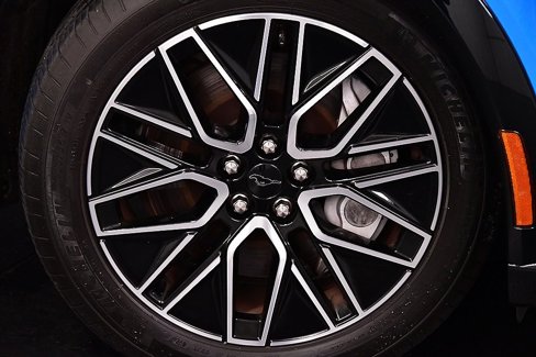 Used 2024 Ford Mustang Mach-E Premium image 9