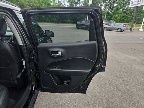 Used 2019 Jeep Compass Altitude image 29
