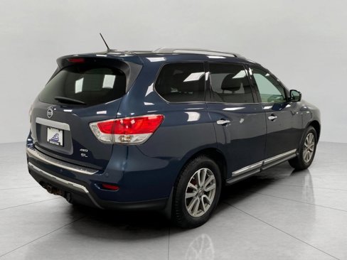 Used 2016 Nissan Pathfinder SL w/ SL Tech Package image 4