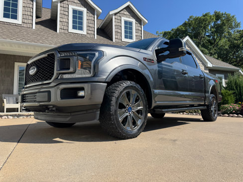 Used 2018 Ford F150 XLT w/ Equipment Group 302A Luxury image 25
