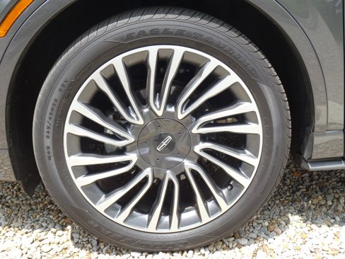 Used 2020 Lincoln Corsair Reserve w/ Equipment Group 201A image 32