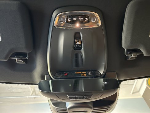 Used 2019 Volvo XC90 T6 Momentum w/ Advanced Package image 8