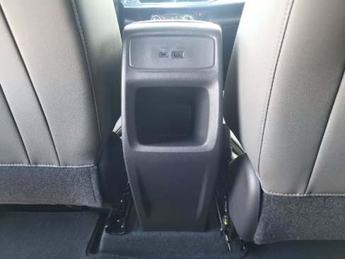 New 2025 Chevrolet Trax ACTIV w/ Sunroof Package image 24