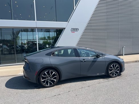 Used 2024 Toyota Prius Prime Premium w/ Advanced Technology Package image 21