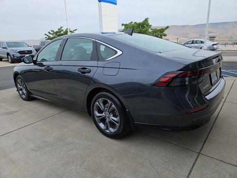 Used 2024 Honda Accord EX image 7