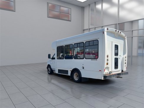 Used 2006 Ford E-450 and Econoline 450 image 6
