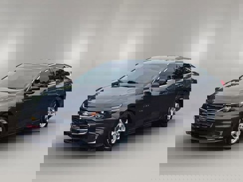 Used 2018 Chevrolet Malibu LS image 1