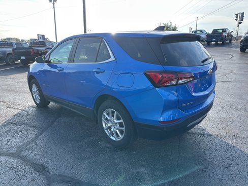 Used 2024 Chevrolet Equinox LT w/ LPO, Floor Liner Package image 2