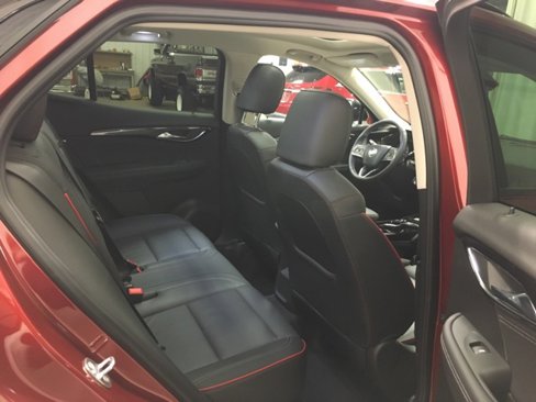 Used 2023 Buick Envision Essence w/ Sport Touring Package image 18