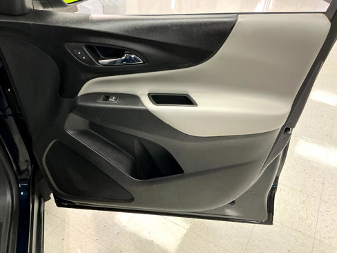 Used 2020 Chevrolet Equinox LT image 22