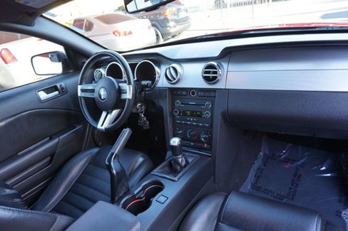 Used 2009 Ford Mustang GT Premium image 32