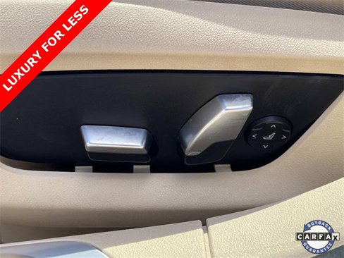 Used 2018 BMW 740i image 27