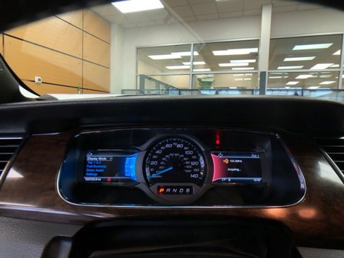 Certified 2017 Ford Taurus Limited image 14