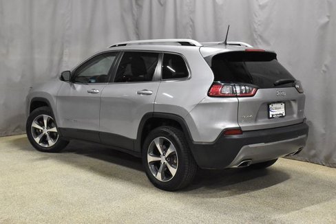 Used 2019 Jeep Cherokee Limited image 6