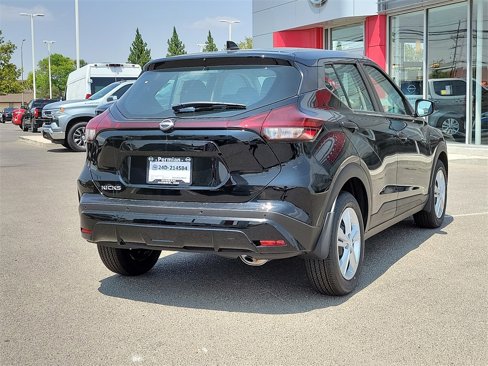New 2024 Nissan Kicks S image 10
