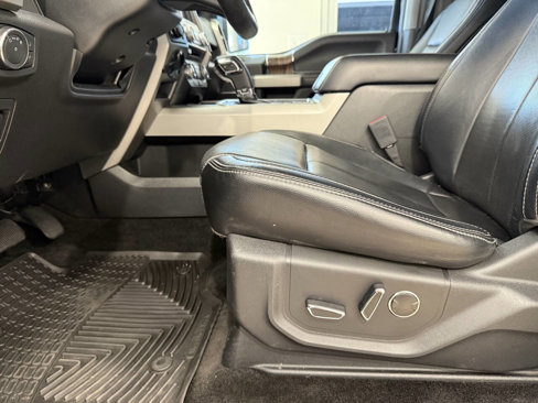 Used 2018 Ford F150 Lariat w/ Equipment Group 502A Luxury image 30