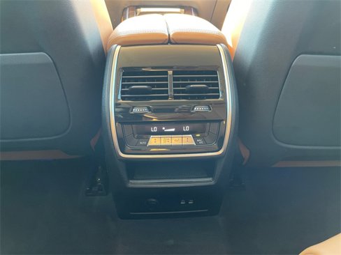 Certified 2023 BMW X7 xDrive40i w/ Parking Assistance Package image 20