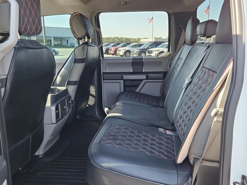 Used 2015 Ford F150 XLT w/ Equipment Group 301A Mid image 6