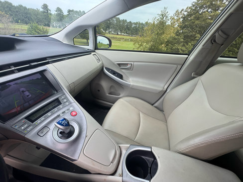 Used 2012 Toyota Prius Three image 21