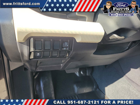 Used 2021 Subaru Ascent 8-Passenger image 11
