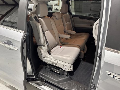 Used 2018 Honda Odyssey Touring image 68