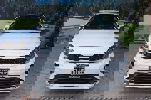 Used 2023 Kia Forte LXS image 2