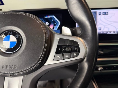 Used 2024 BMW X6 xDrive40i w/ Premium Package image 35