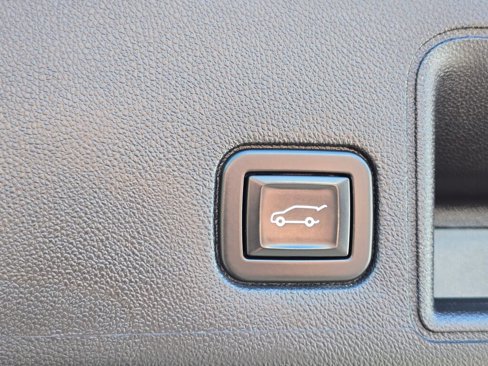 Used 2021 GMC Terrain SLT image 20