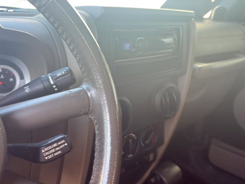 Used 2007 Jeep Wrangler Rubicon image 9