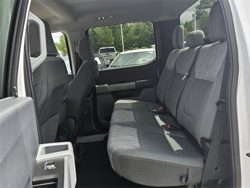 Used 2023 Ford F150 XLT image 7