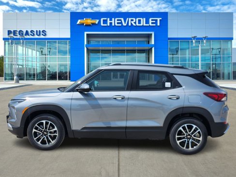 New 2026 Chevrolet TrailBlazer LT w/ Convenience Package image 3