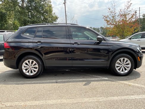 Used 2020 Volkswagen Tiguan S image 4