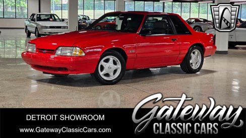 Used 1988 Ford Mustang LX image 1