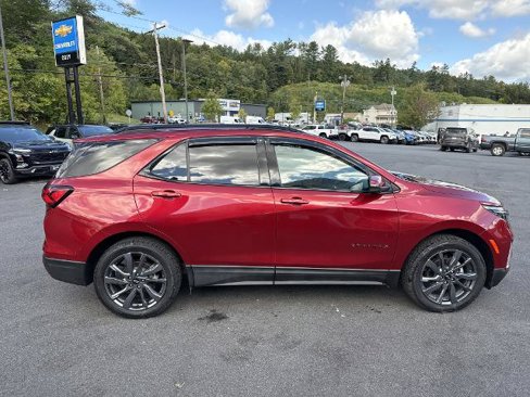 Certified 2022 Chevrolet Equinox RS w/ Infotainment Package image 6