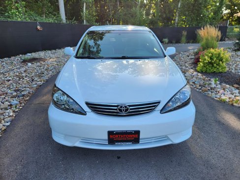 Used 2005 Toyota Camry LE image 8