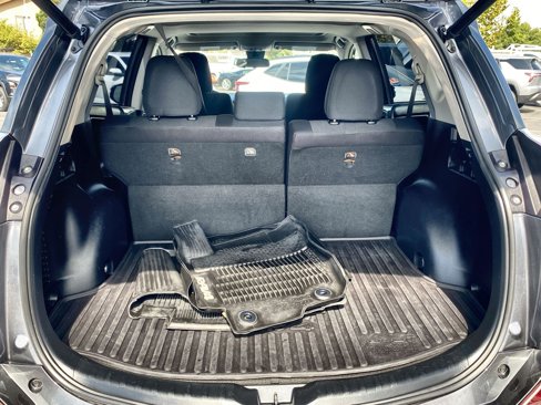 Used 2018 Toyota RAV4 XLE image 24