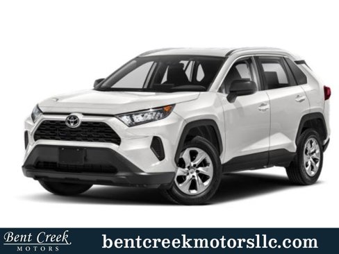 Used 2021 Toyota RAV4 LE image 1