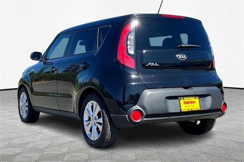 Used 2015 Kia Soul + image 11