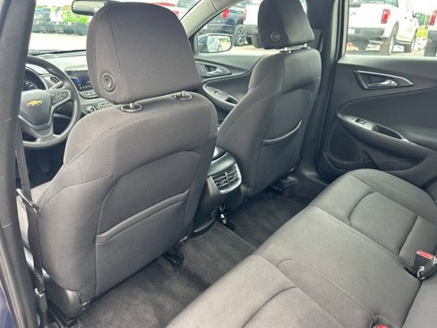 Used 2022 Chevrolet Malibu LT image 33