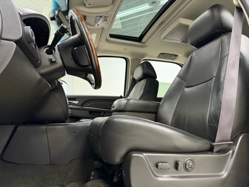Used 2012 GMC Yukon Denali image 15