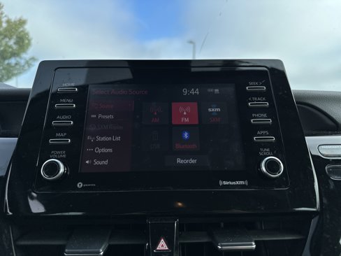 Certified 2022 Toyota Camry LE image 21