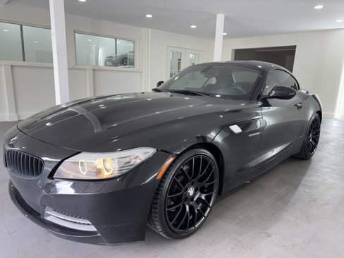 Used 2011 BMW Z4 sDrive35i image 1