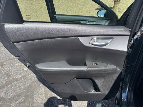 Used 2023 Kia Forte LXS image 18