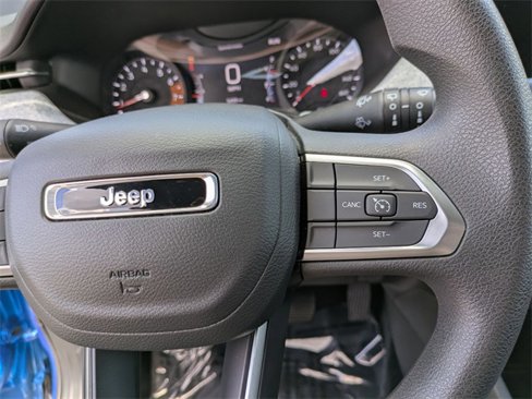 New 2025 Jeep Compass Sport image 15