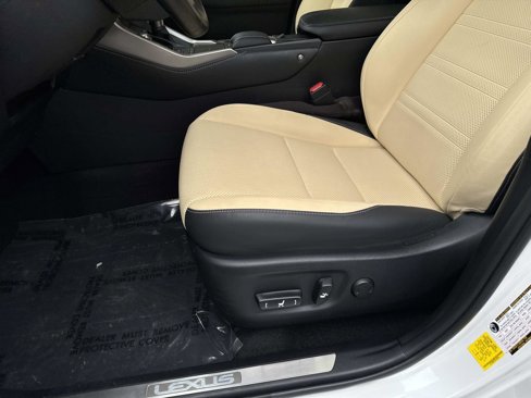 Used 2019 Lexus NX 300 FWD image 17