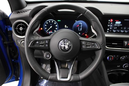 Used 2024 Alfa Romeo Tonale Veloce w/ Active Assist Package image 20