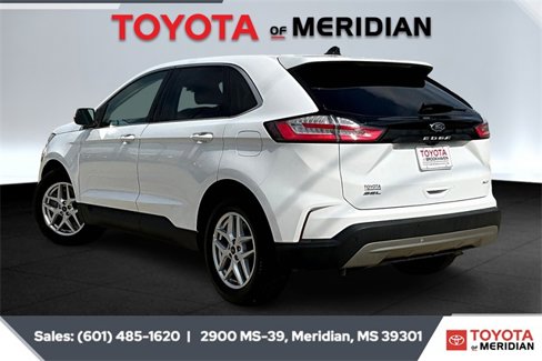 Used 2023 Ford Edge SEL image 2