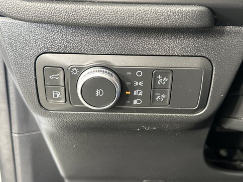 Used 2021 Ford Escape Titanium image 31