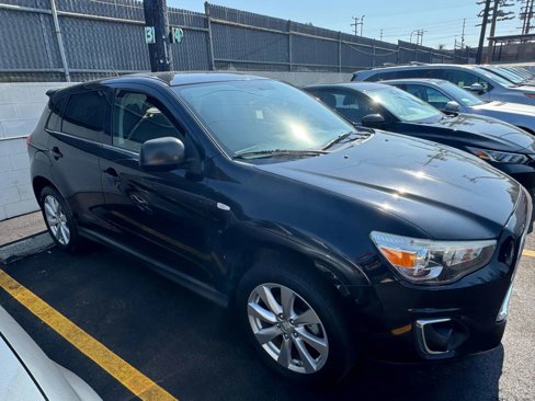 Used 2014 Mitsubishi Outlander Sport SE image 3